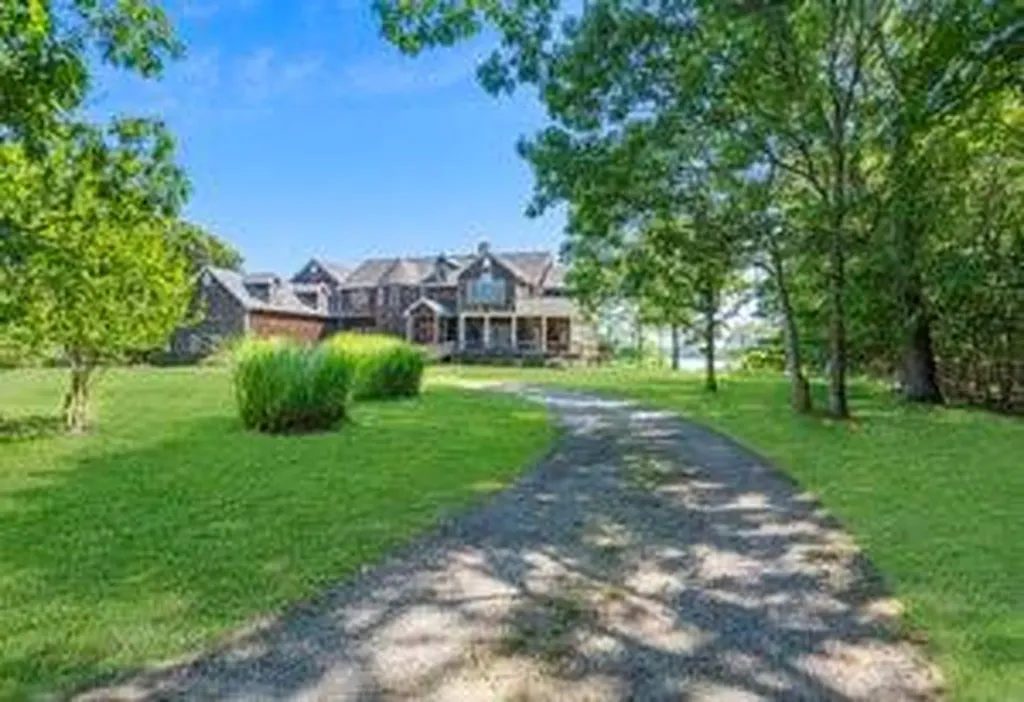 3 Old Mastic Drive Mastic Beach NY 11951