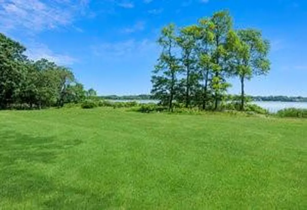 3 Old Mastic Drive Mastic Beach NY 11951