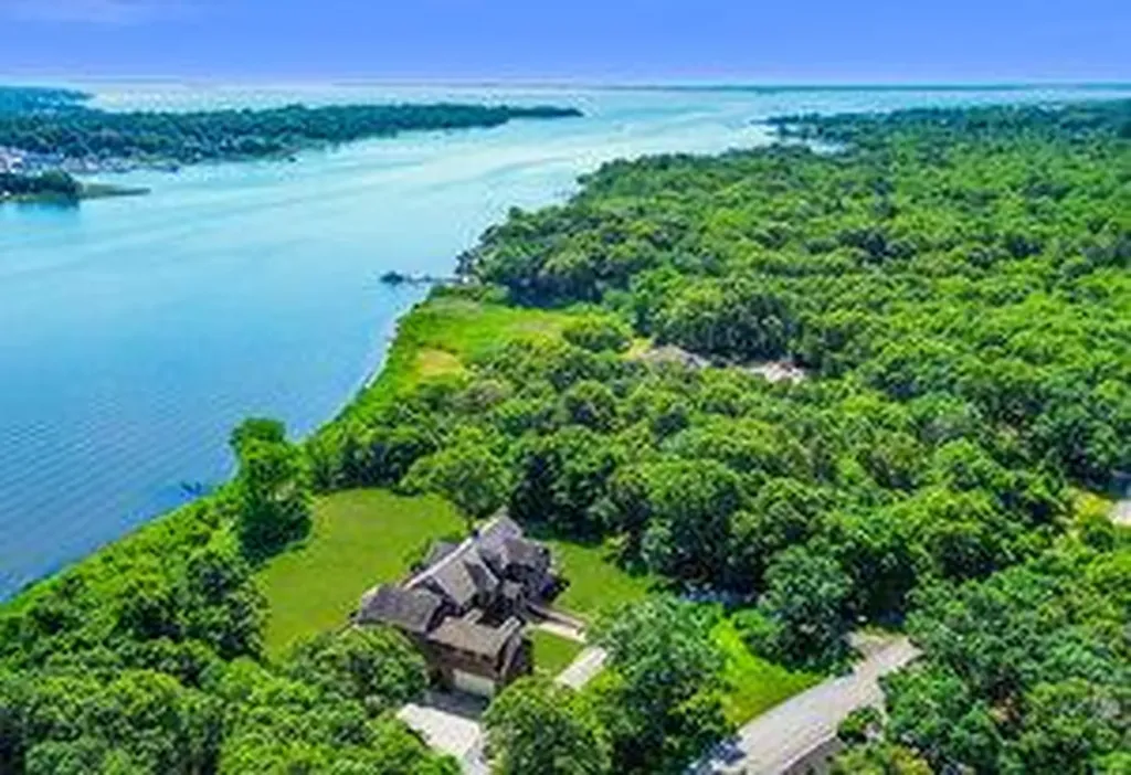 3 Old Mastic Drive Mastic Beach NY 11951
