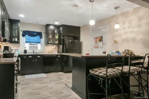 858 Pleasantville Road Briarcliff Manor NY 10510