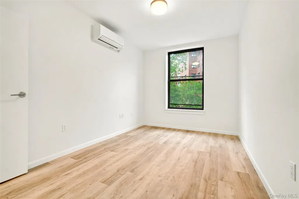 359 Bronx River Avenue Bronx NY 10473