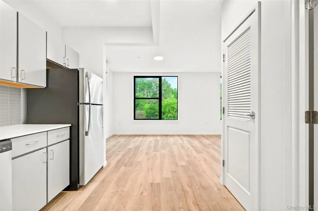 355 Bronx River Avenue Bronx NY 10473