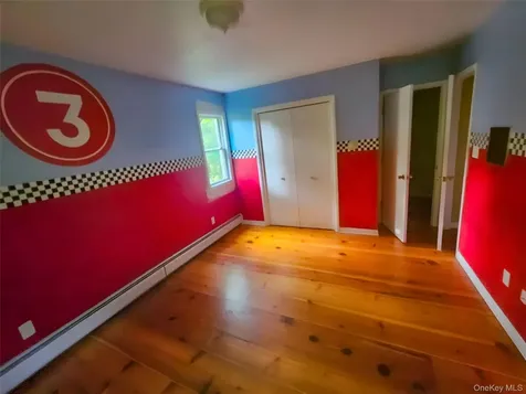 6 White Oaks Road Hyde Park NY 12538