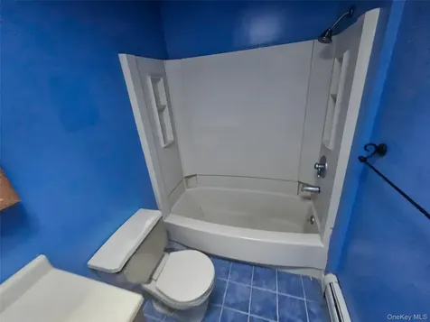 6 White Oaks Road Hyde Park NY 12538