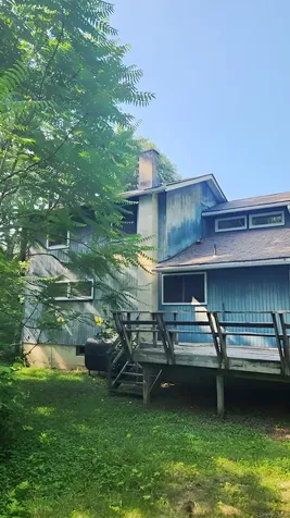 6 White Oaks Road Hyde Park NY 12538