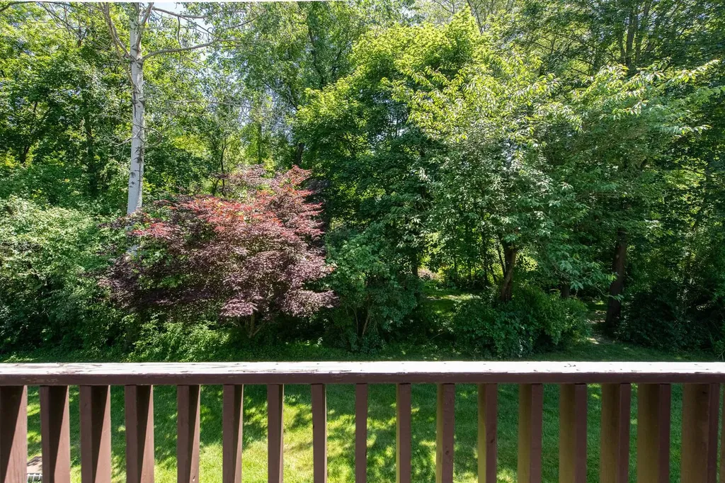 13 Knightsbridge Poughkeepsie NY 12603