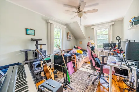 3611 204th Street Bayside NY 11361