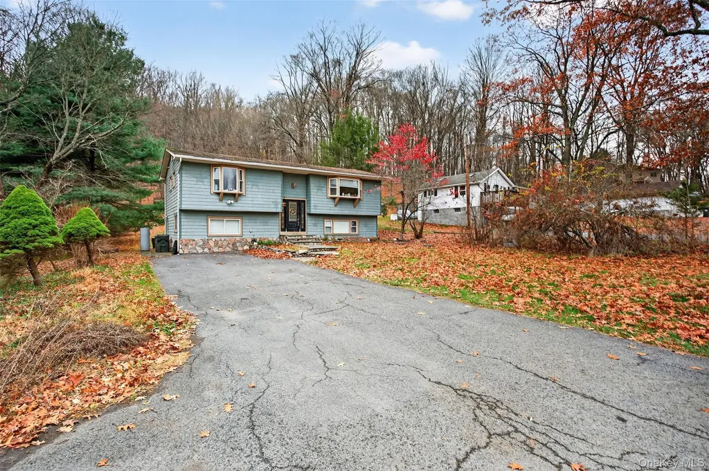 39 Peddler Hill Road Monroe NY 10950