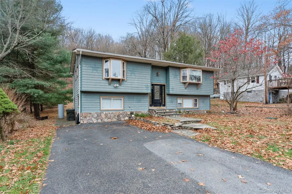 39 Peddler Hill Road Monroe NY 10950