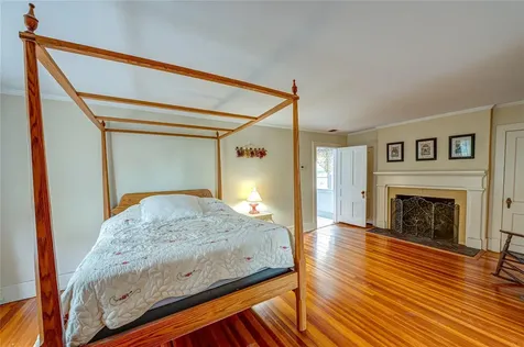 7 Village Way Smithtown NY 11780