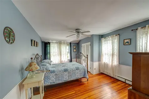 7 Village Way Smithtown NY 11780