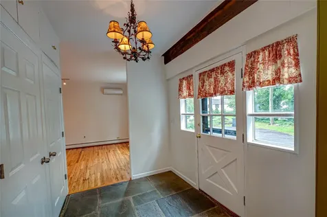 7 Village Way Smithtown NY 11780