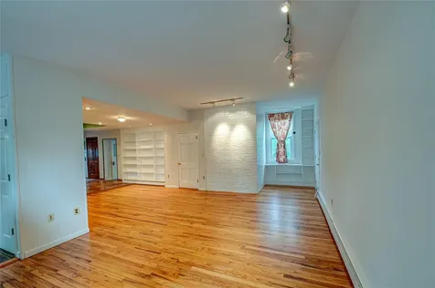 7 Village Way Smithtown NY 11780