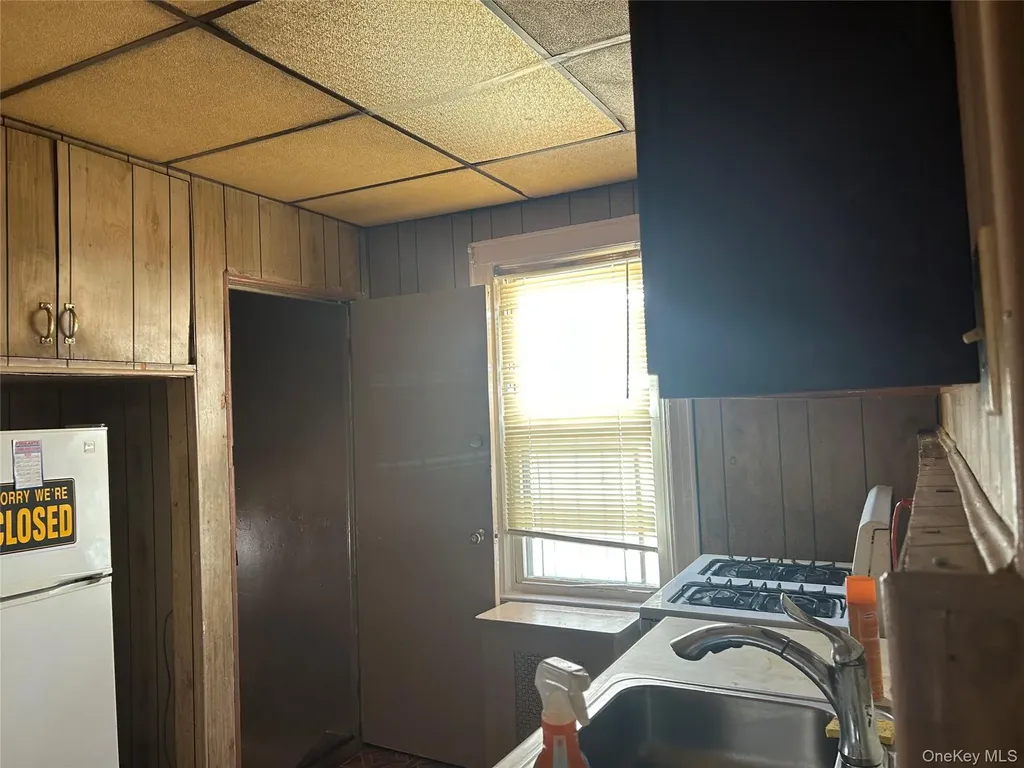 984 Troy Avenue Brooklyn NY 11203