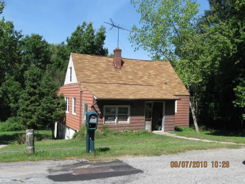 61 Catskill Avenue Poughkeepsie NY 12603