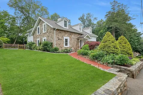 46 Griffen Avenue Scarsdale NY 10583