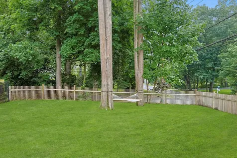 46 Griffen Avenue Scarsdale NY 10583