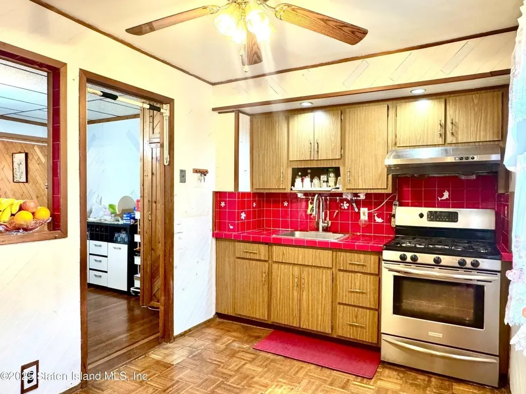 3516 Fillmore Avenue Brooklyn NY 11234