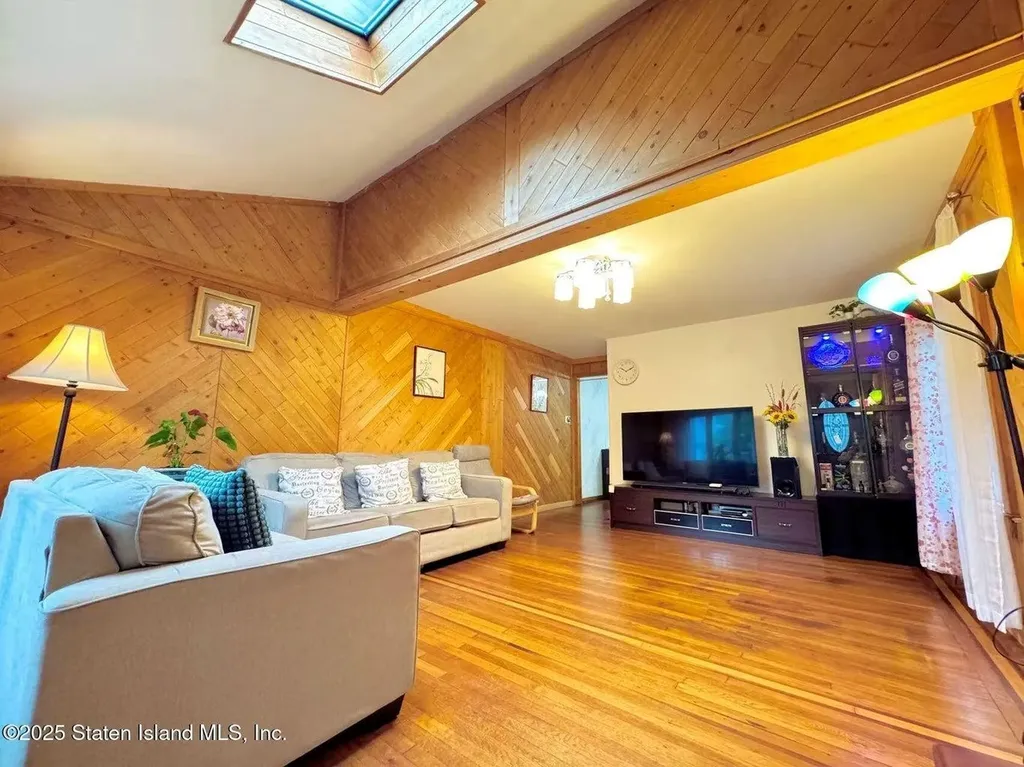 3516 Fillmore Avenue Brooklyn NY 11234