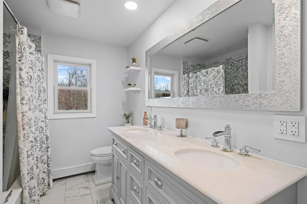 312 W Mombasha Road Monroe NY 10950
