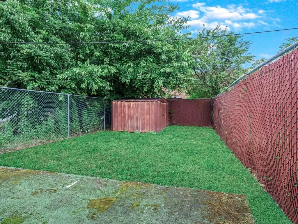 453 Christopher Avenue Brooklyn NY 11212