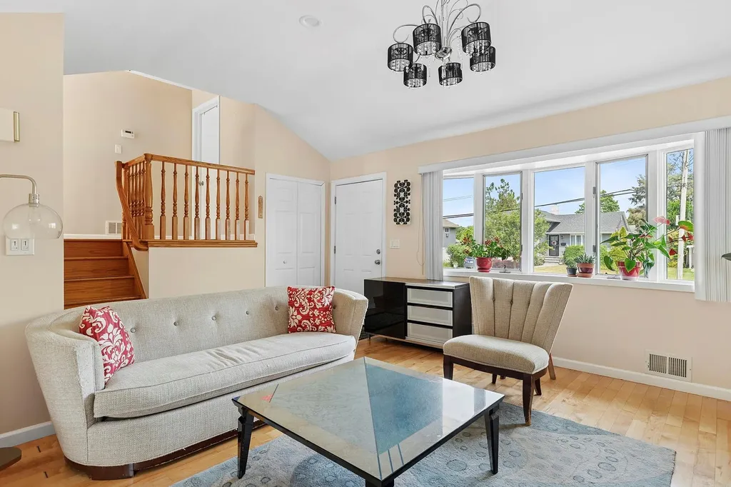 45 Elmtree Lane Jericho NY 11753