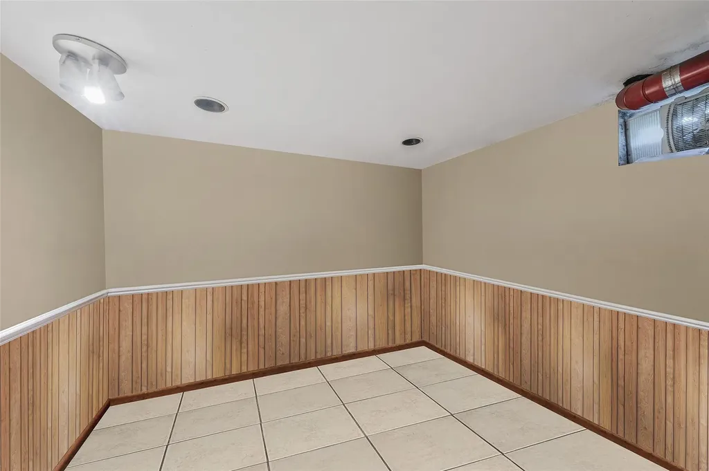 3 Woods Lane Centereach NY 11720