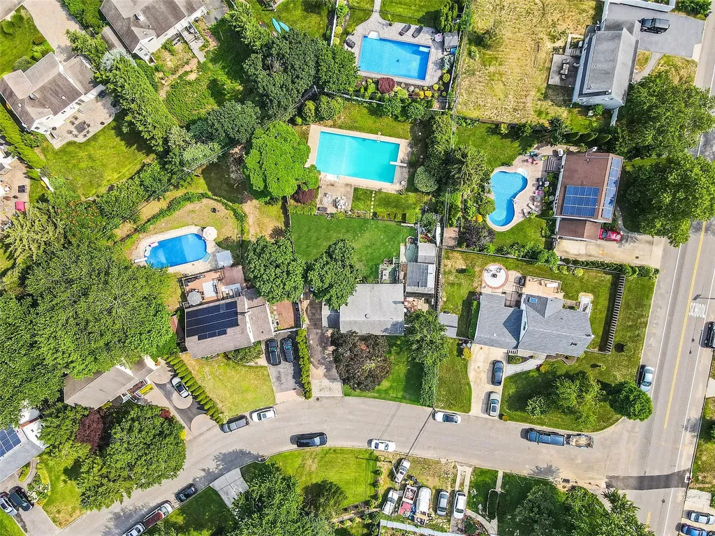 3 Woods Lane Centereach NY 11720