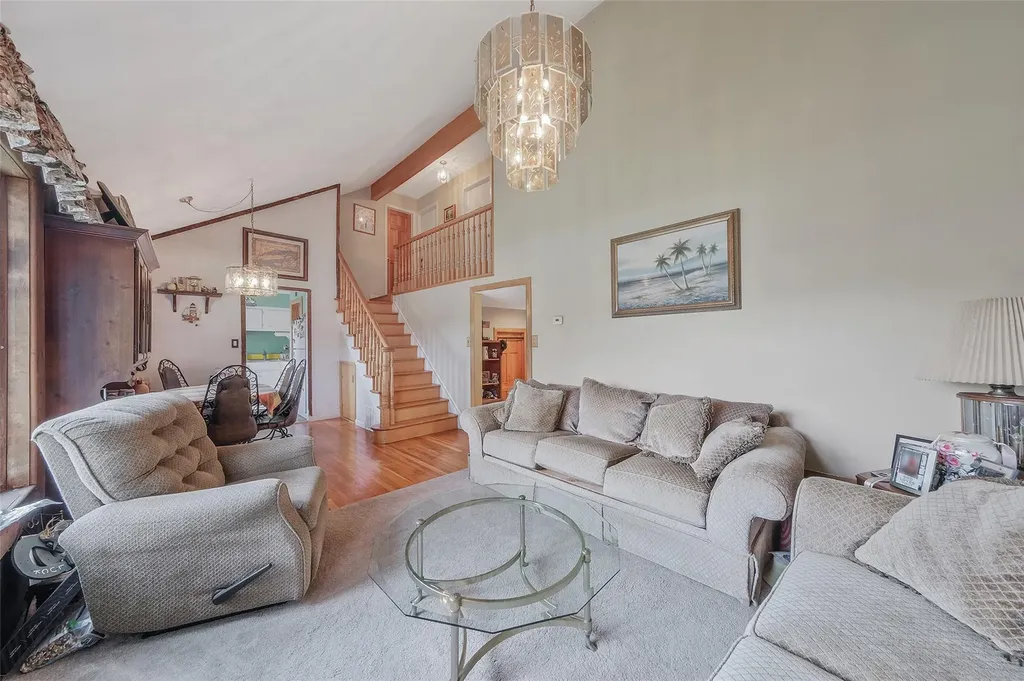 3 Woods Lane Centereach NY 11720