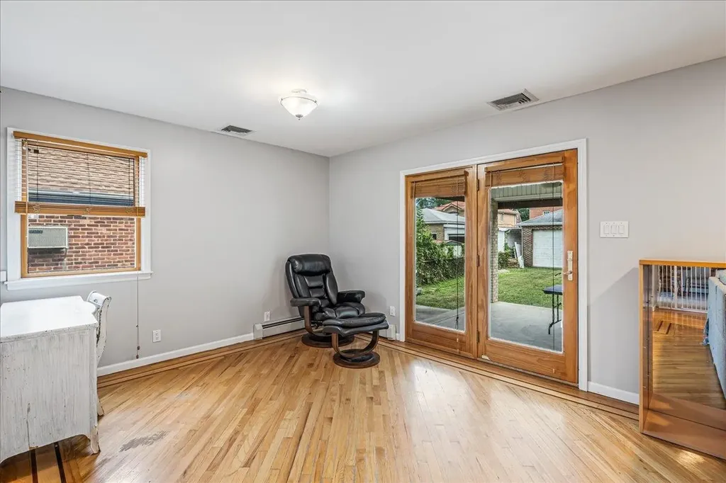 154-46 22nd Avenue Whitestone NY 11357