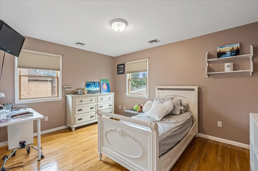 154-46 22nd Avenue Whitestone NY 11357