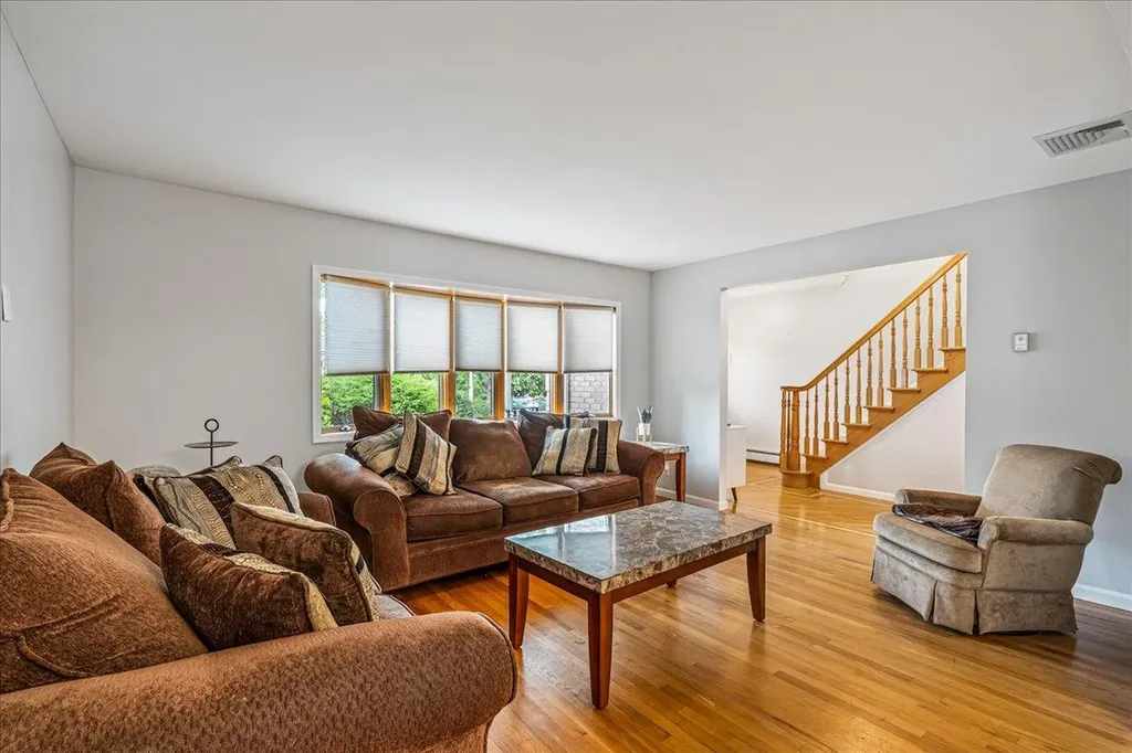 154-46 22nd Avenue Whitestone NY 11357