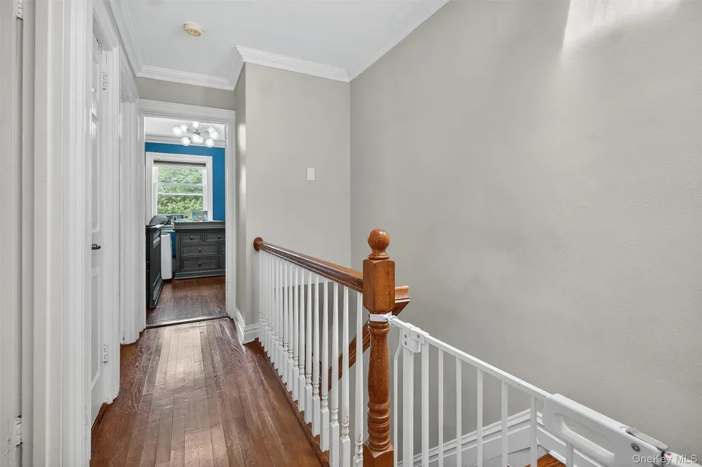 1004 Balcom Avenue Bronx NY 10465