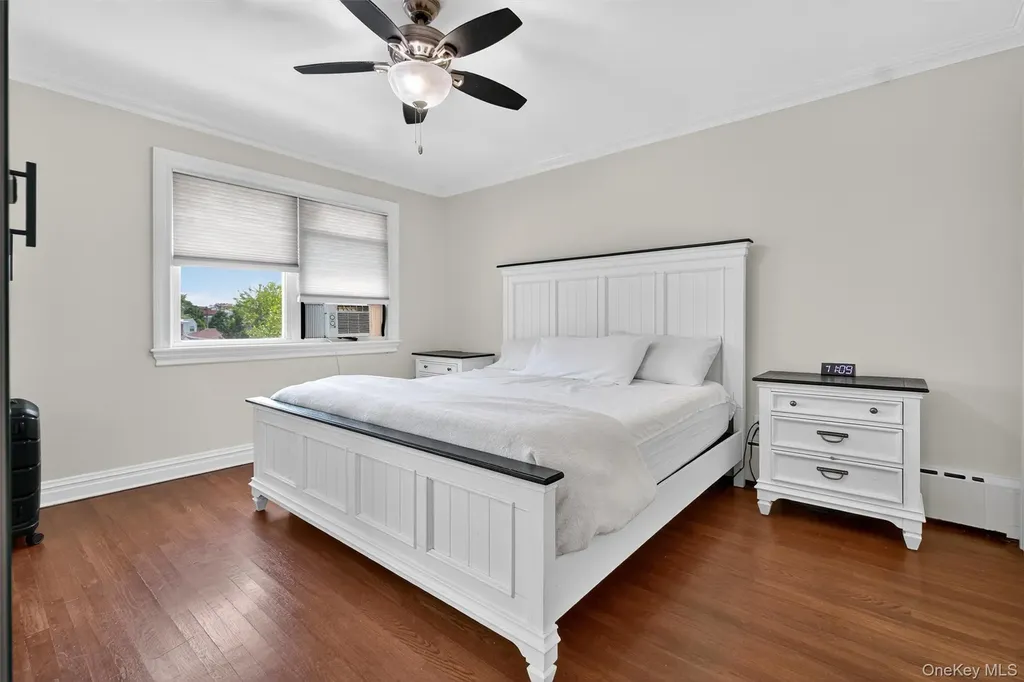 1004 Balcom Avenue Bronx NY 10465