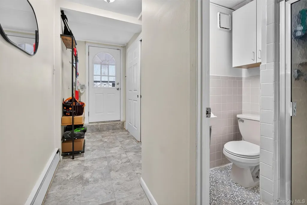 1004 Balcom Avenue Bronx NY 10465