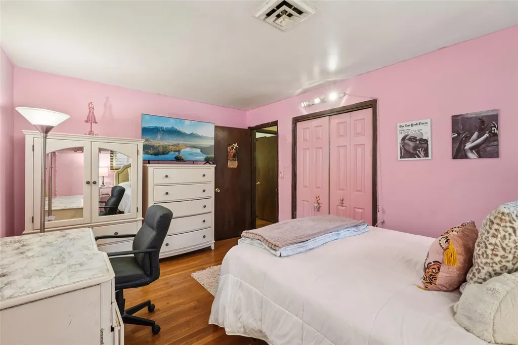 11 Lancaster Lane Monsey NY 10952