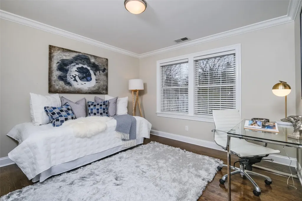 378 Midland Avenue Rye NY 10580