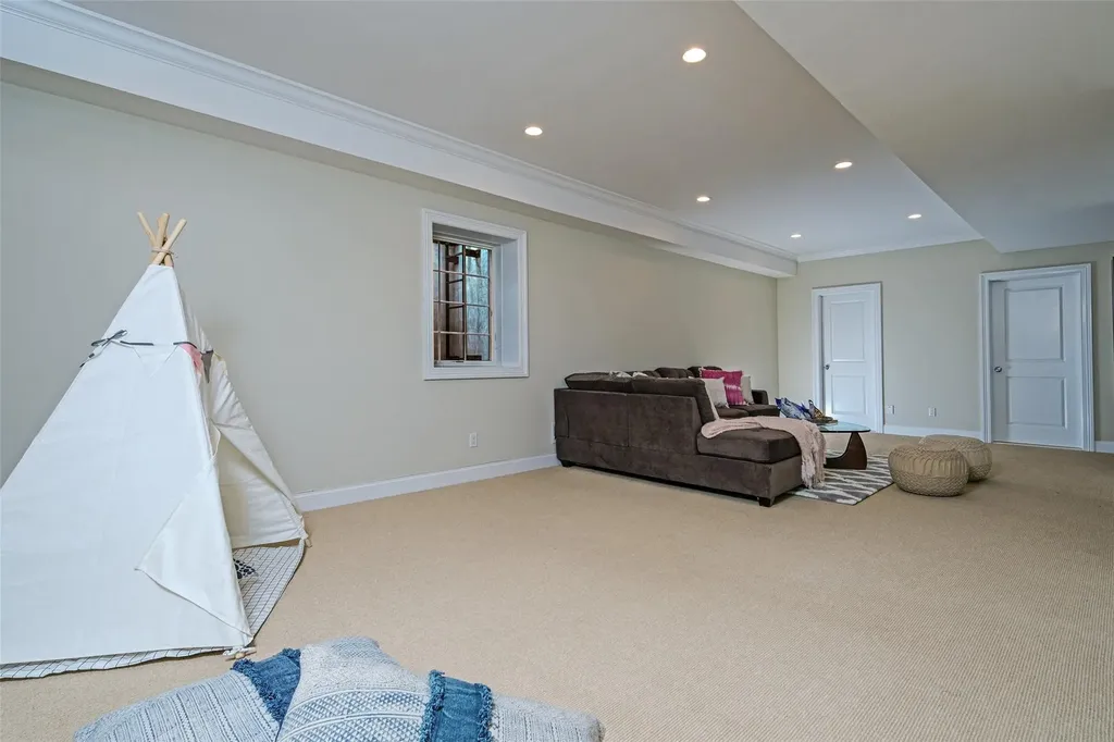 378 Midland Avenue Rye NY 10580