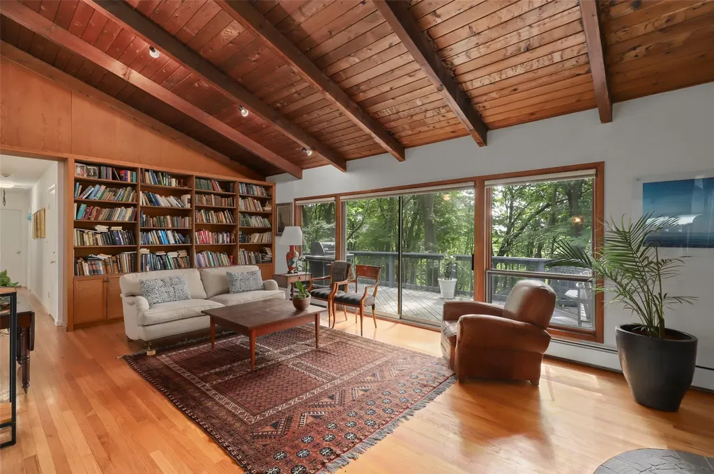 153 Salem Road Pound Ridge NY 10576