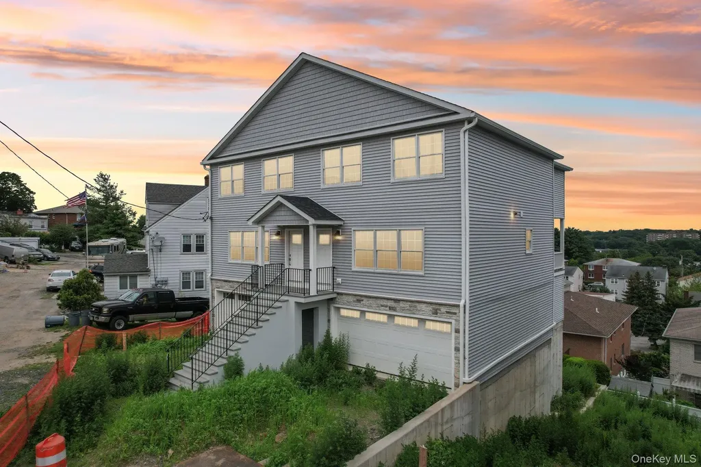 90 University Avenue Yonkers NY 10704