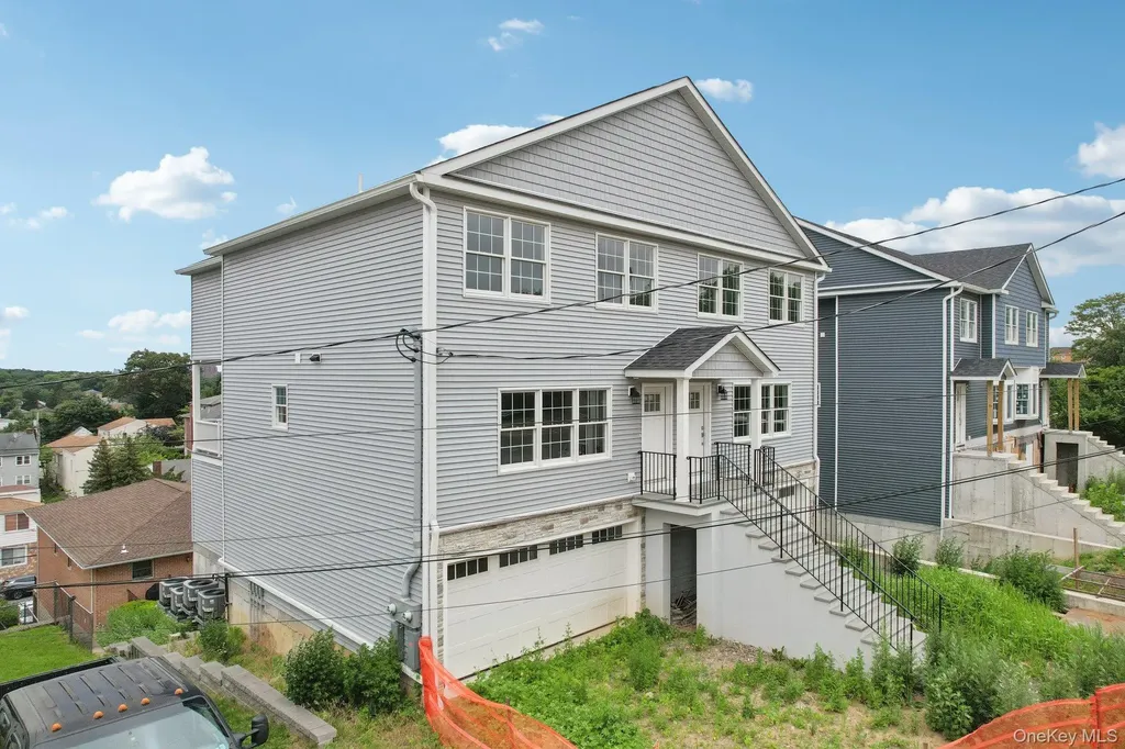 90 University Avenue Yonkers NY 10704