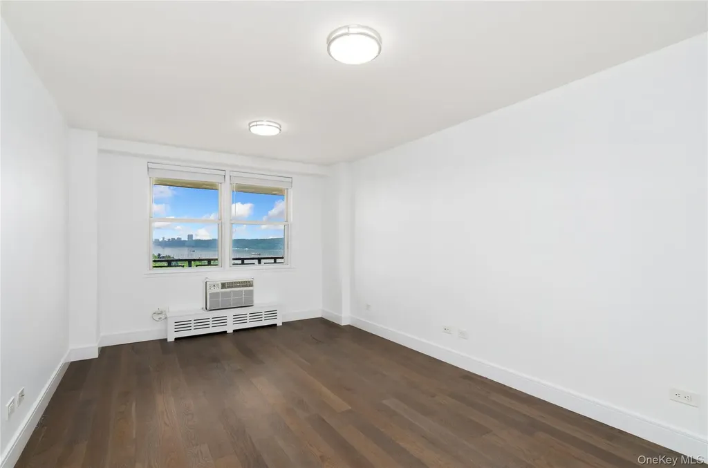 5700 Arlington Avenue Bronx NY 10471