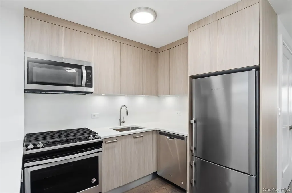 5700 Arlington Avenue Bronx NY 10471