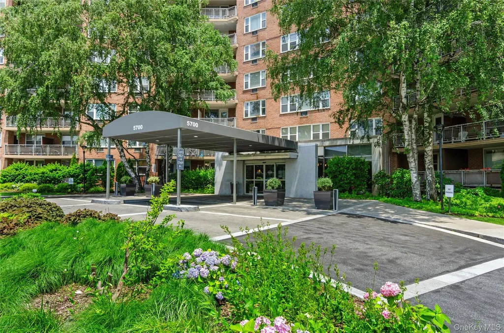 5700 Arlington Avenue Bronx NY 10471
