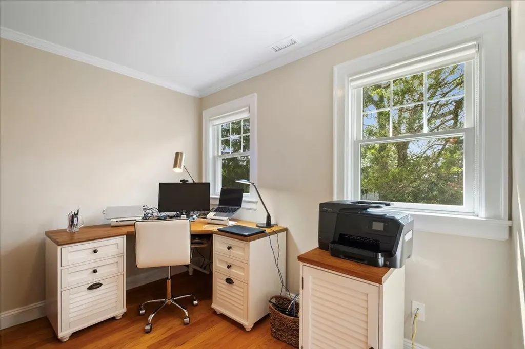 216 Boulevard Scarsdale NY 10583