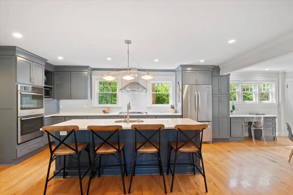 216 Boulevard Scarsdale NY 10583