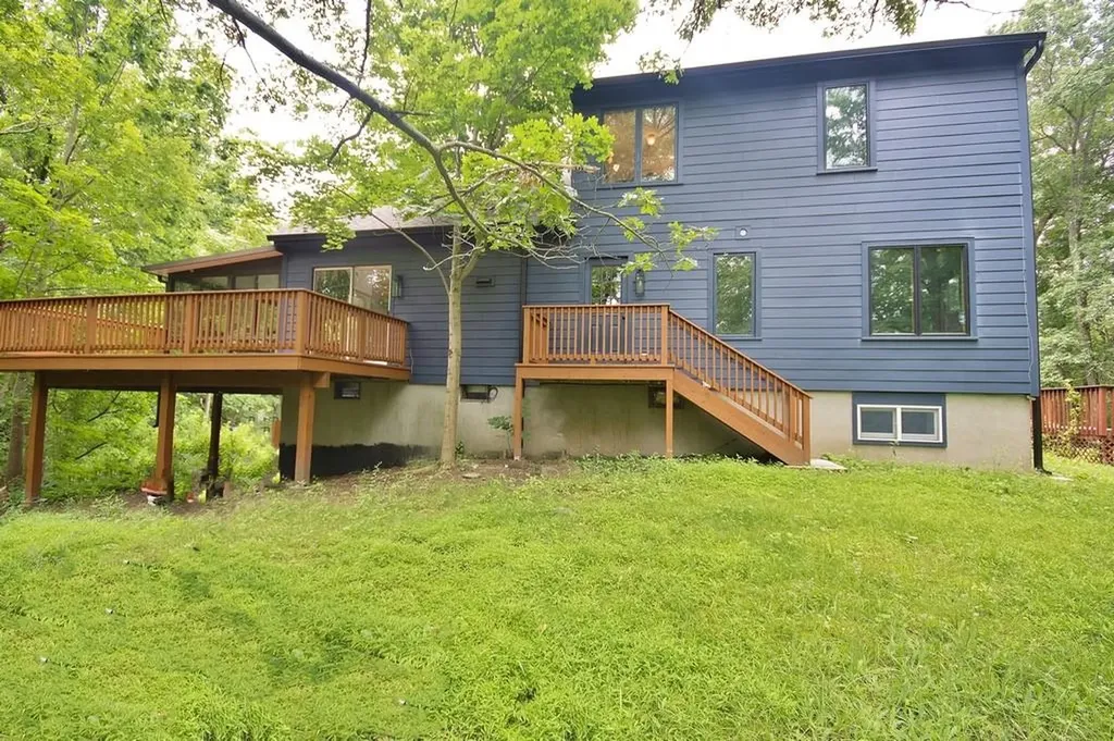 107 Lane Gate Road Cold Spring NY 10516