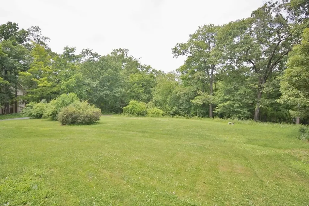 107 Lane Gate Road Cold Spring NY 10516