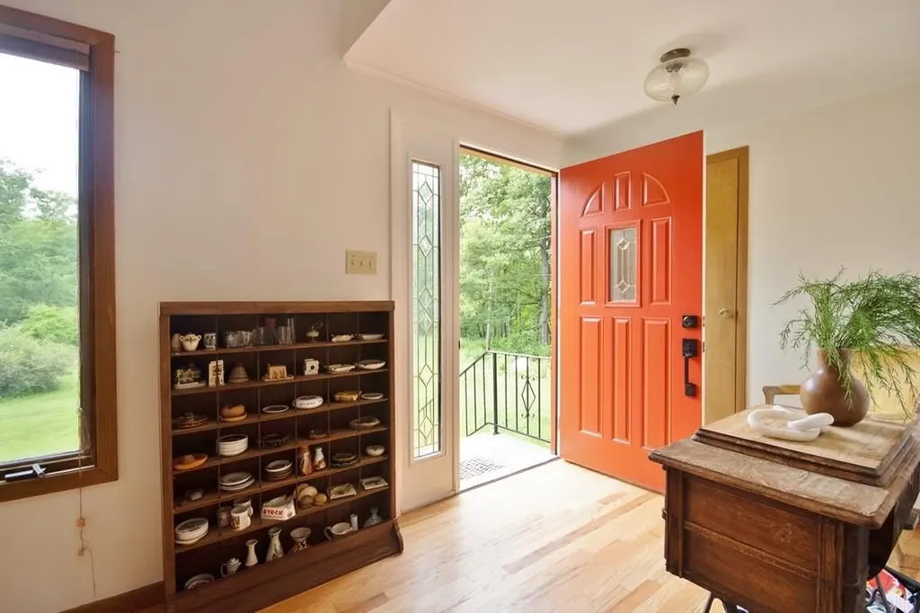 107 Lane Gate Road Cold Spring NY 10516
