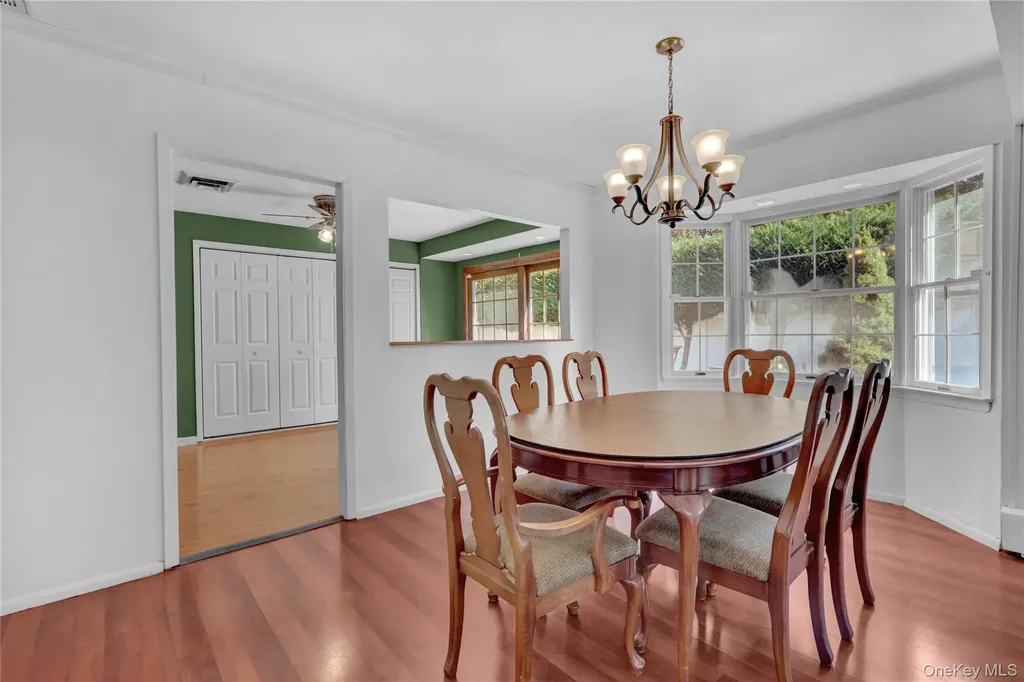 39 Pembrook Drive Stony Brook NY 11790
